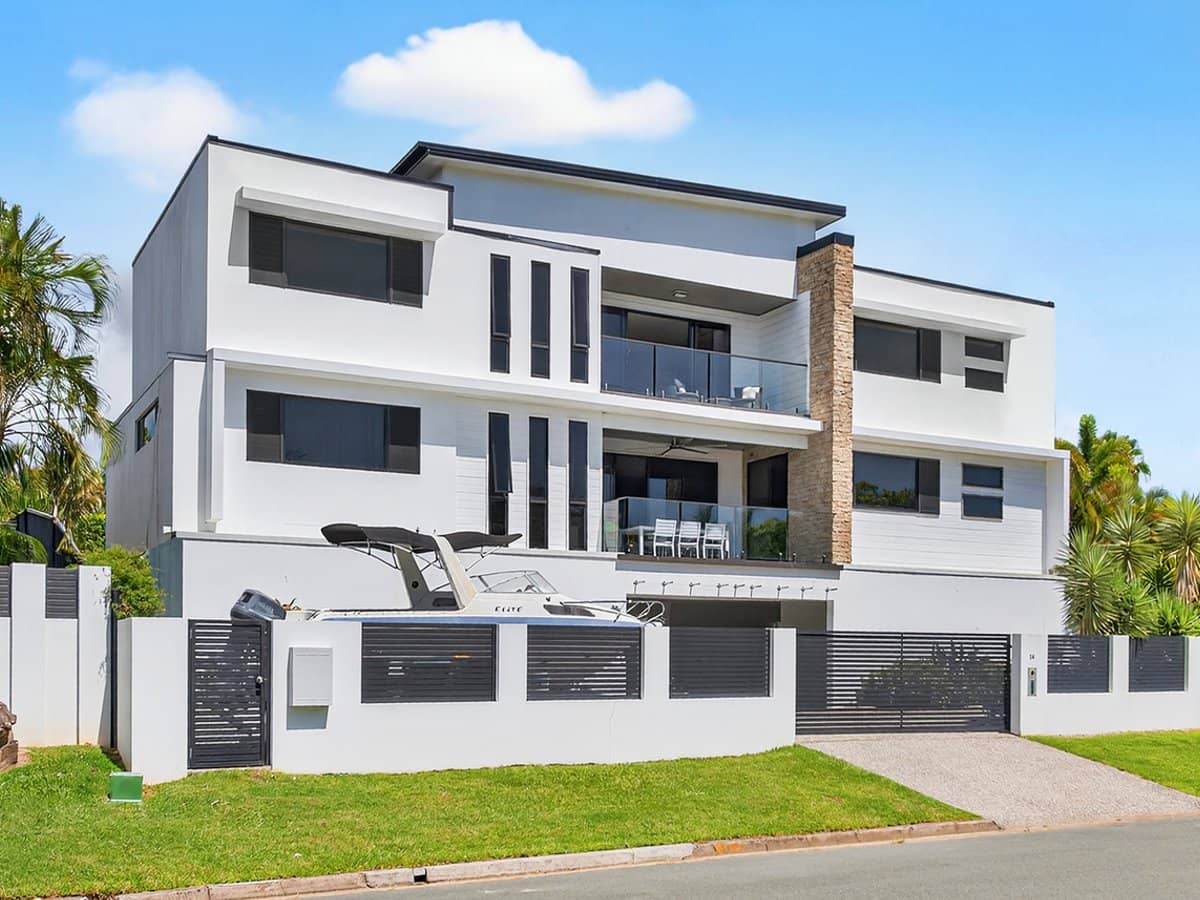 14 Pinaroo Crescent, ASHMORE - Thumbnail 33