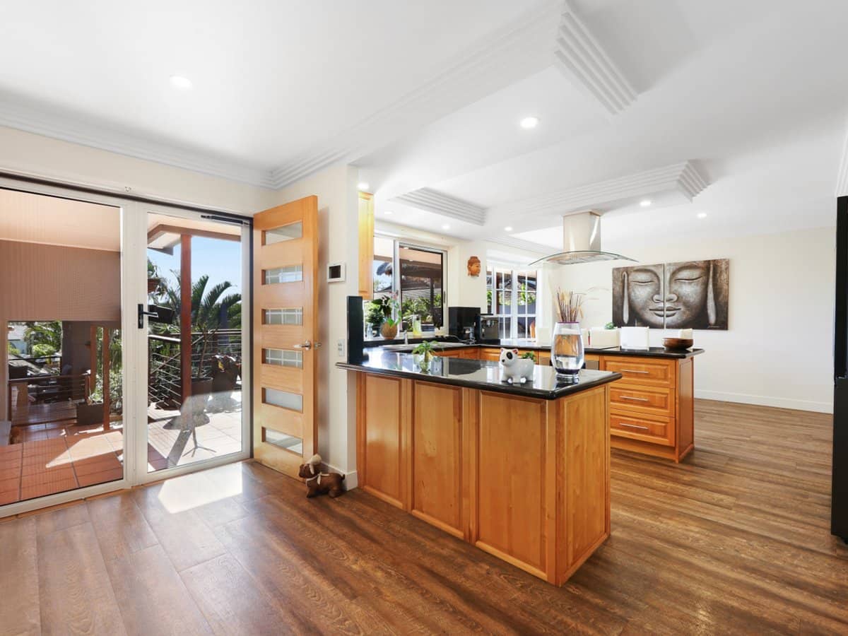 61 Manly Drive, ROBINA - Thumbnail 10