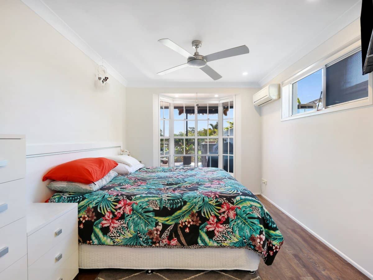 61 Manly Drive, ROBINA - Thumbnail 13