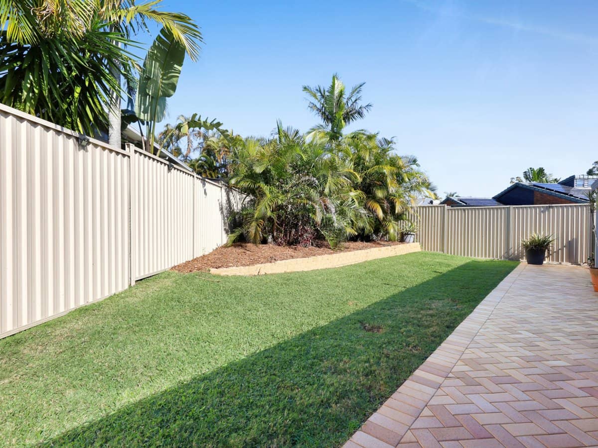 61 Manly Drive, ROBINA - Thumbnail 21