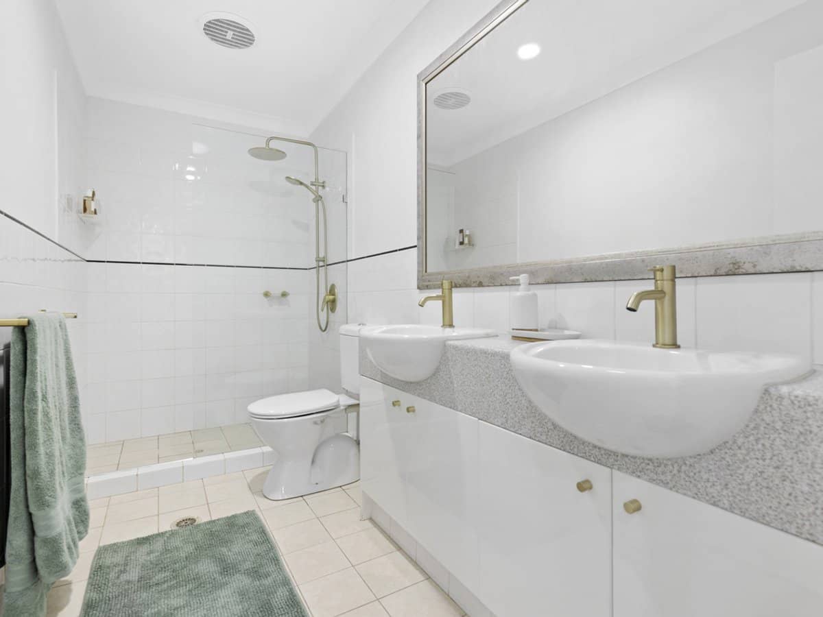 3 Picabeen Close, ROBINA - Thumbnail 7