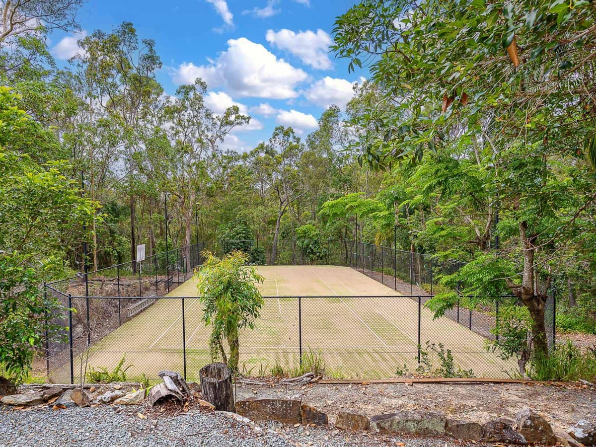 26 Wallaby Drive, MUDGEERABA - Thumbnail 27