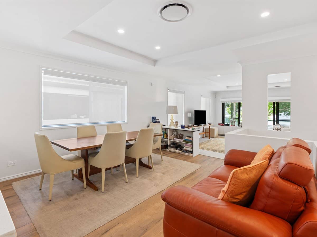 22B Lennie Avenue, Main Beach - Thumbnail 10