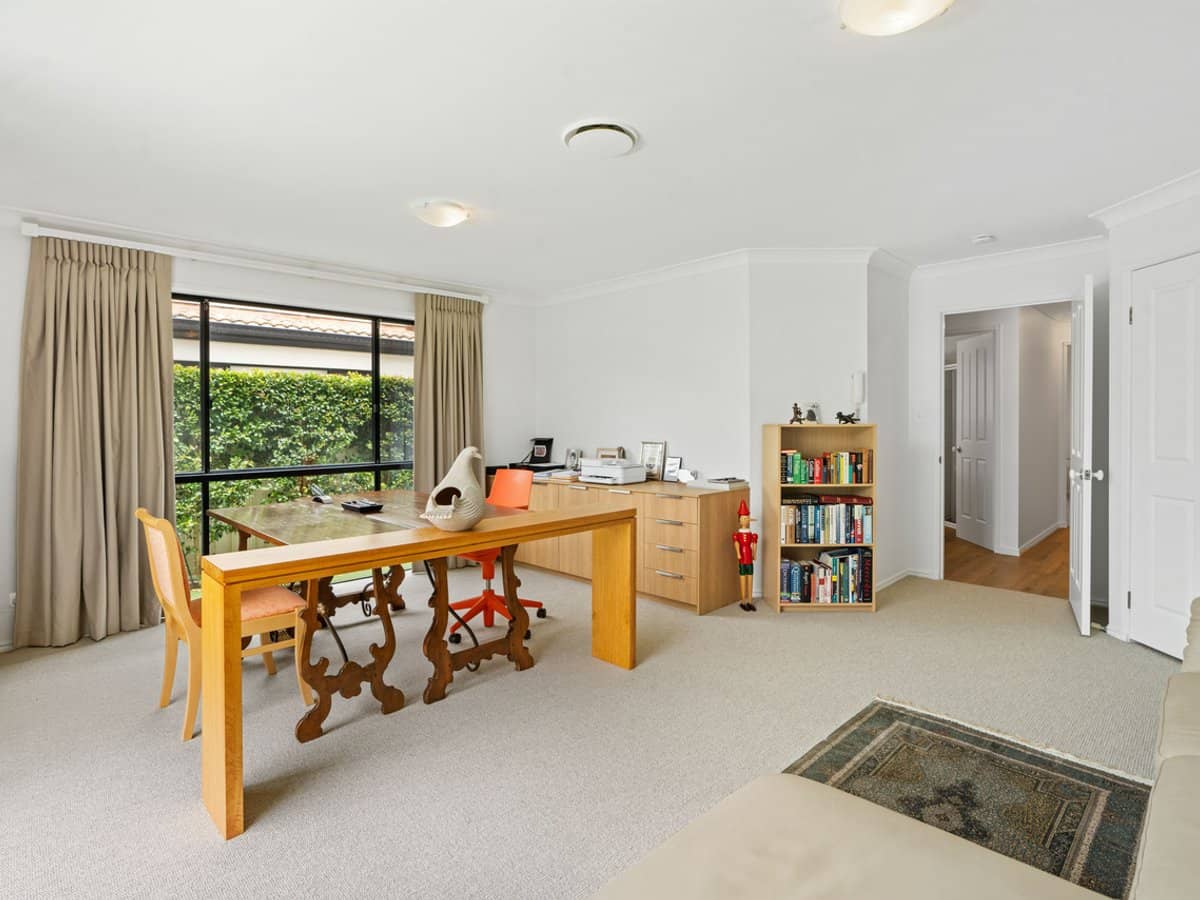 22B Lennie Avenue, Main Beach - Thumbnail 11