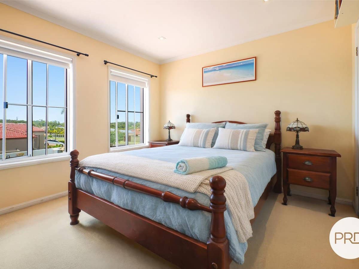 11 Oxford Place, ARUNDEL - Thumbnail 9