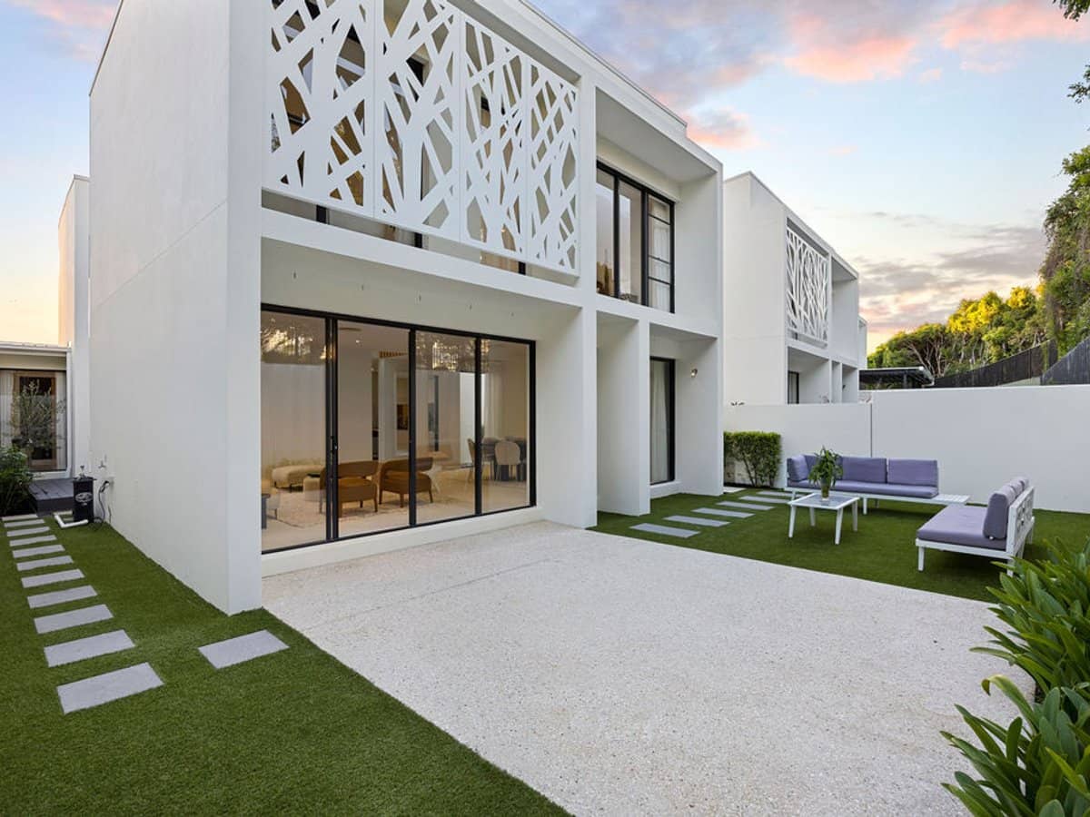 10009 The Boulevard, BENOWA - Thumbnail 13