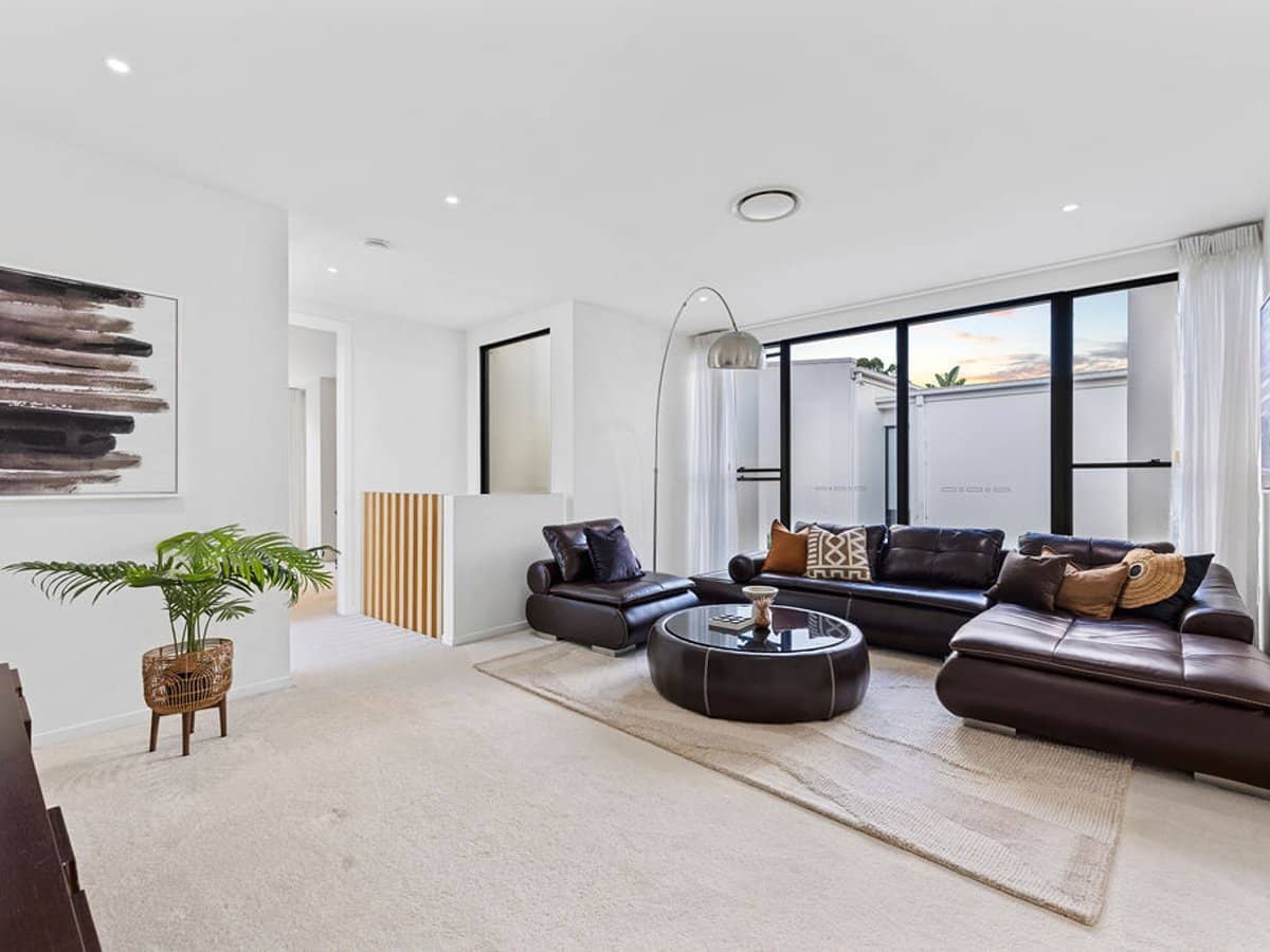 10009 The Boulevard, BENOWA - Thumbnail 16