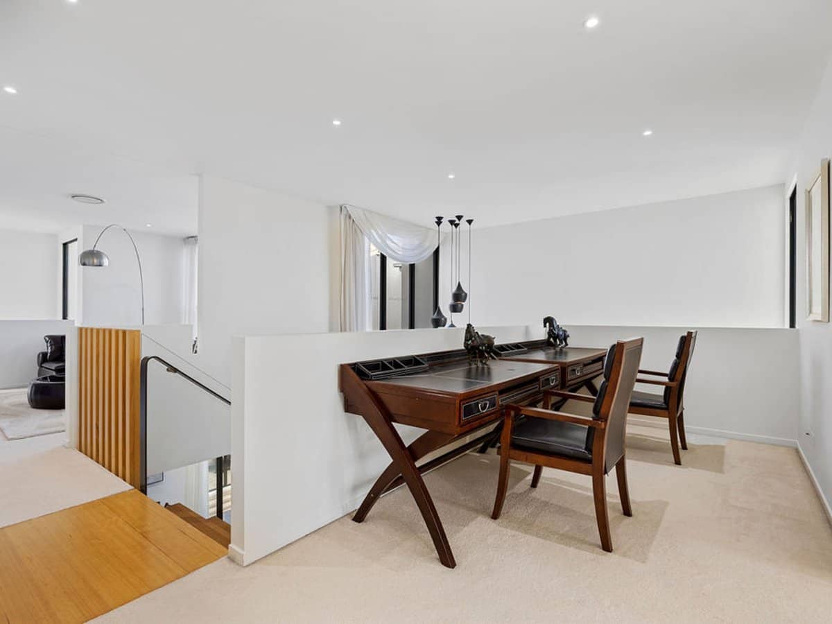 10009 The Boulevard, BENOWA - Thumbnail 18