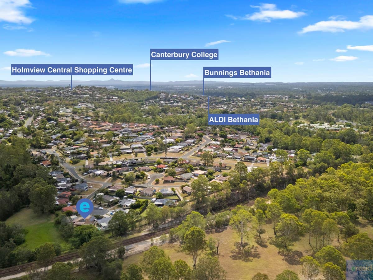 9 Maggie Court, Edens Landing - Thumbnail 23