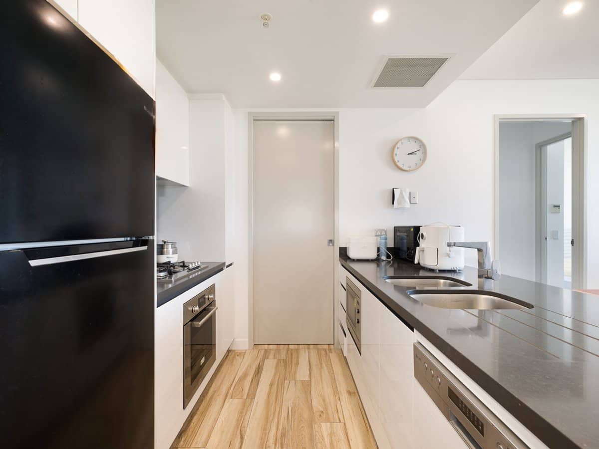 2 Como Crescent, SOUTHPORT - Thumbnail 3