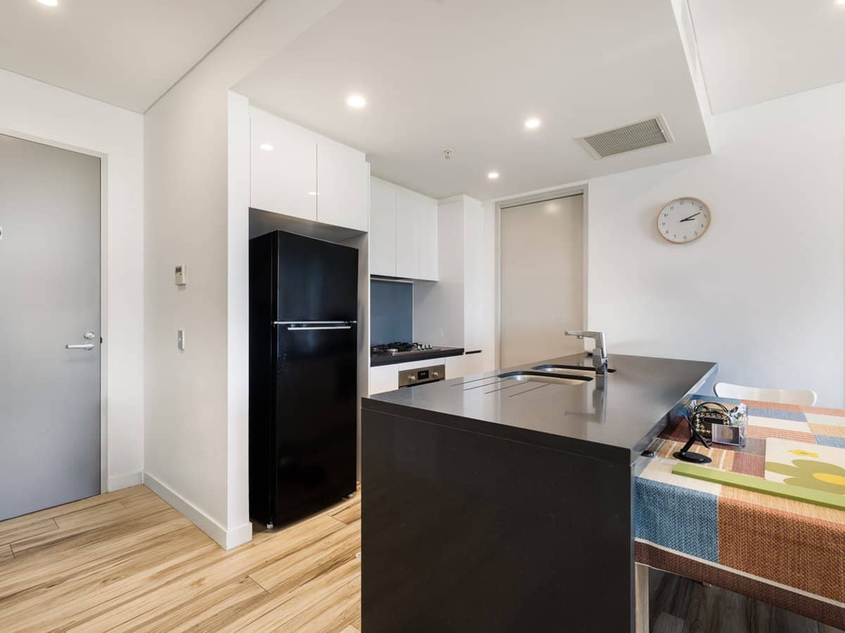 2 Como Crescent, SOUTHPORT - Thumbnail 5