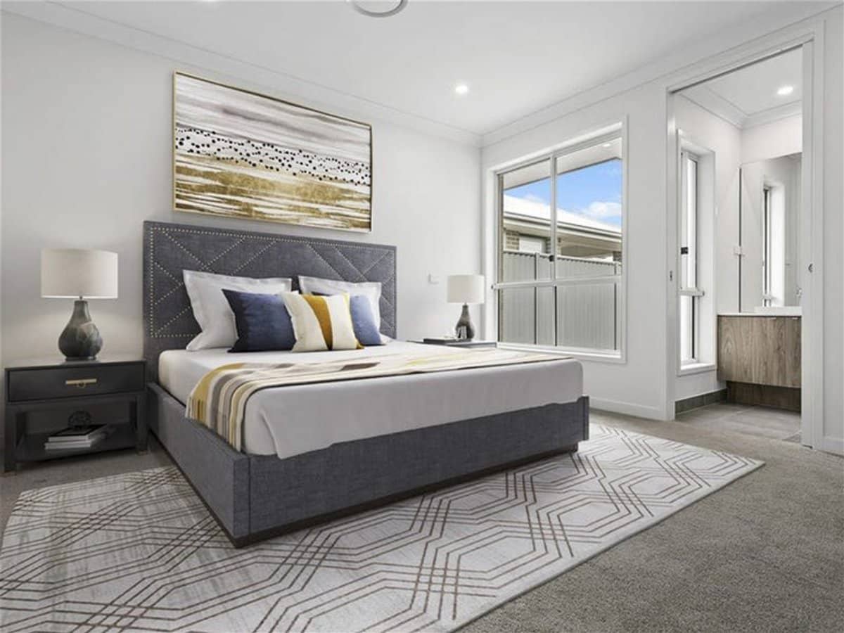 1453 Rhapsody Crescent, JACOBS WELL - Thumbnail 2