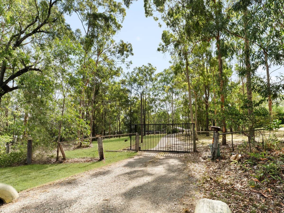 64-68 Latimer Road, LOGAN VILLAGE - Thumbnail 30