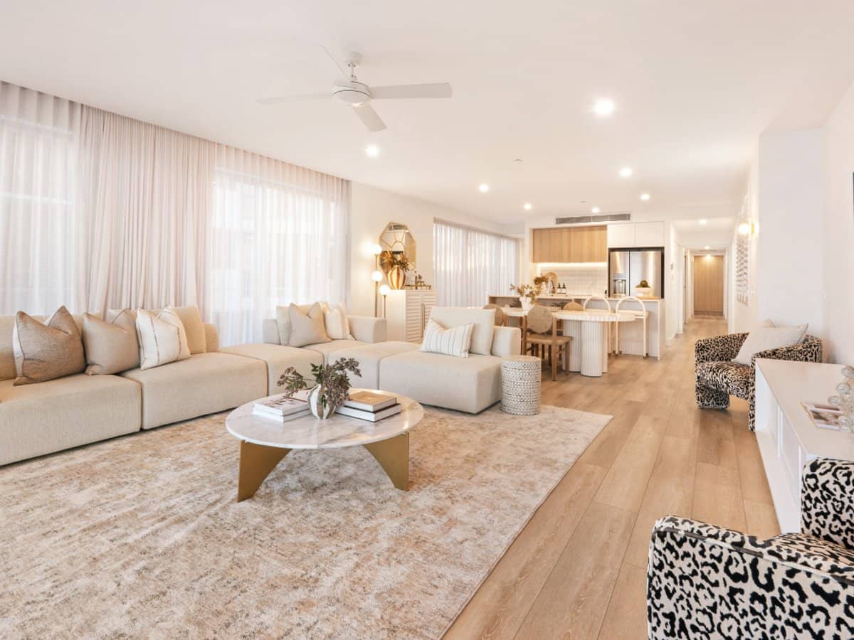 536 Marine Parade, BIGGERA WATERS - Thumbnail 12