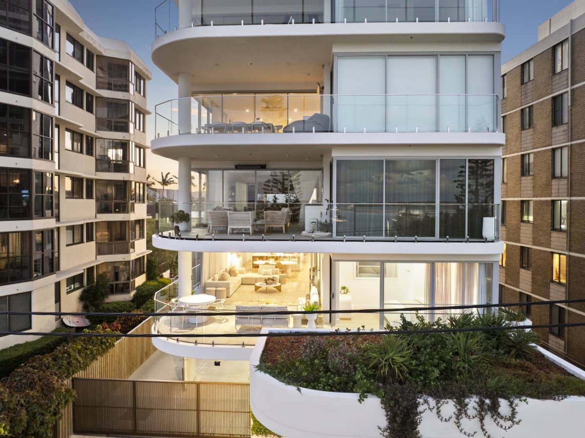 536 Marine Parade, BIGGERA WATERS - Thumbnail 31