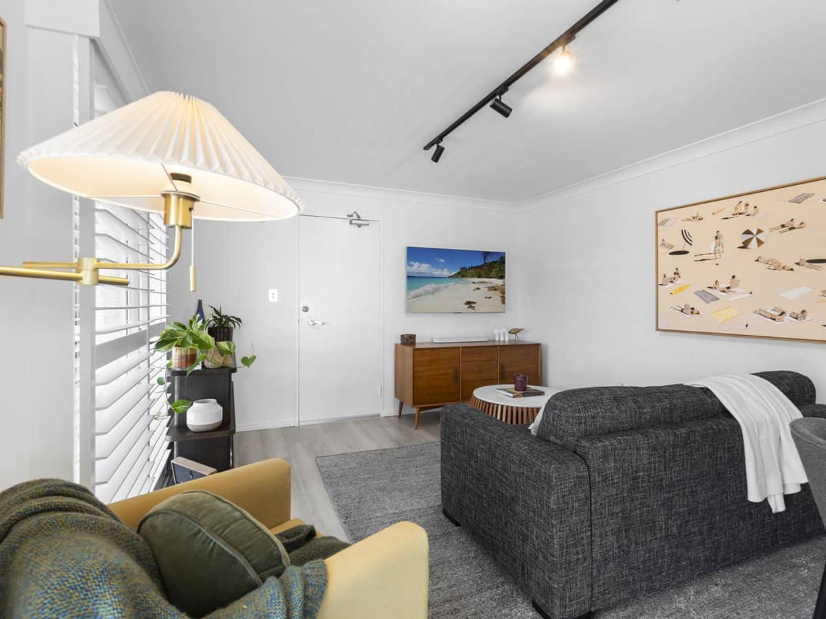 35 Ventura Road, Mermaid Beach - Thumbnail 6