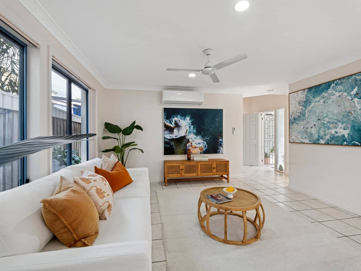 31 Tamborine Street, MERMAID BEACH - Thumbnail 21