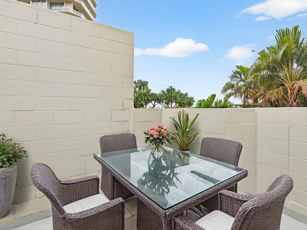 142 The Esplanade, SURFERS PARADISE - Thumbnail 3