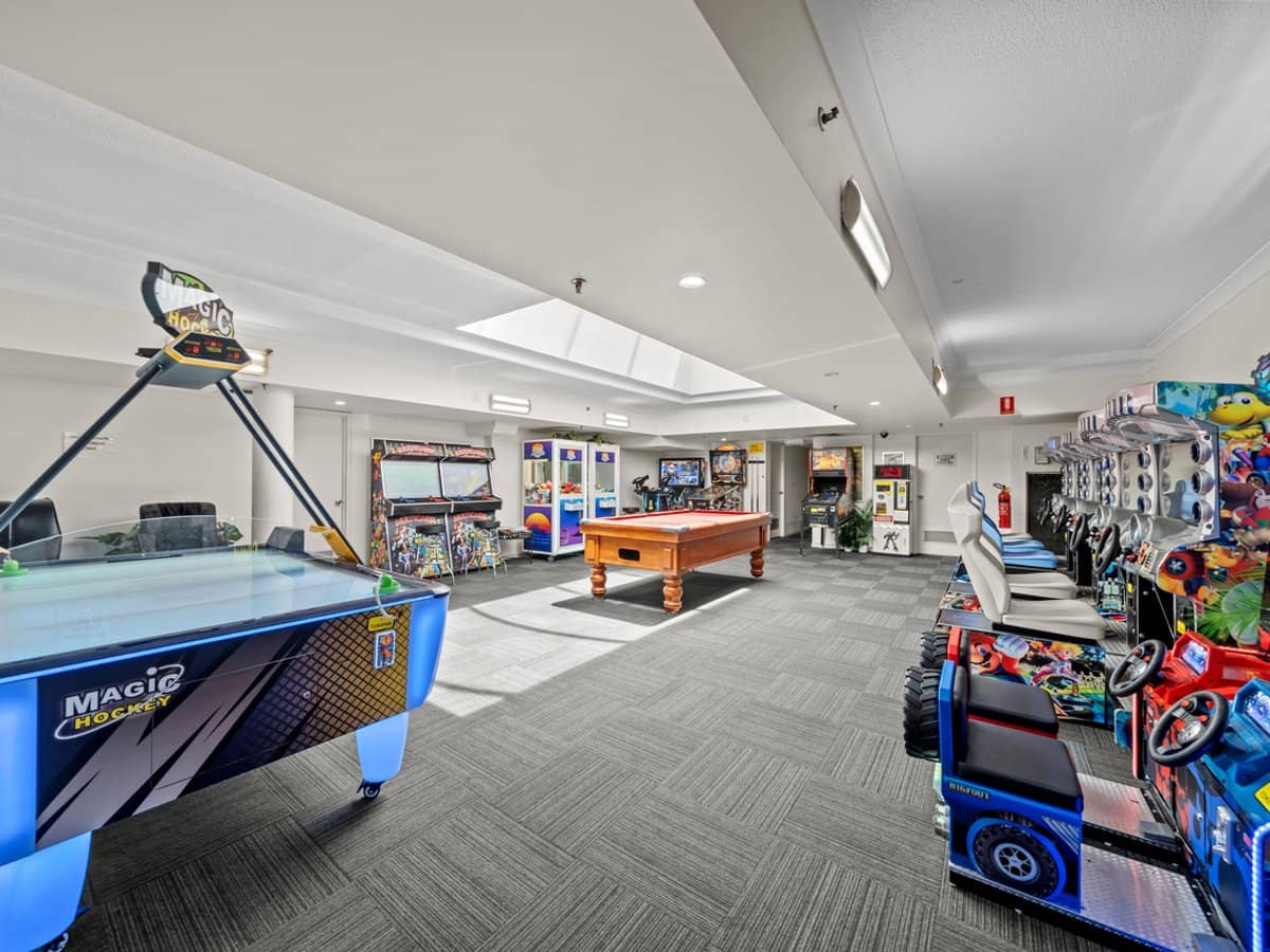 510 Marine Parade, BIGGERA WATERS - Thumbnail 23