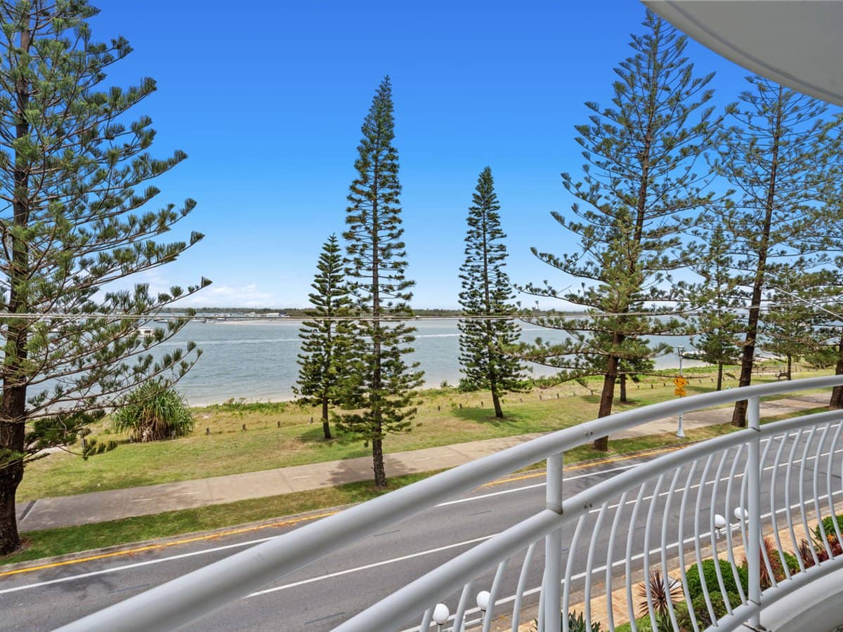 510 Marine Parade, BIGGERA WATERS - Thumbnail 6