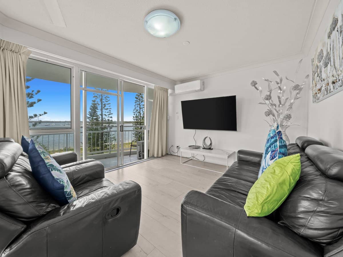 510 Marine Parade, BIGGERA WATERS - Thumbnail 13