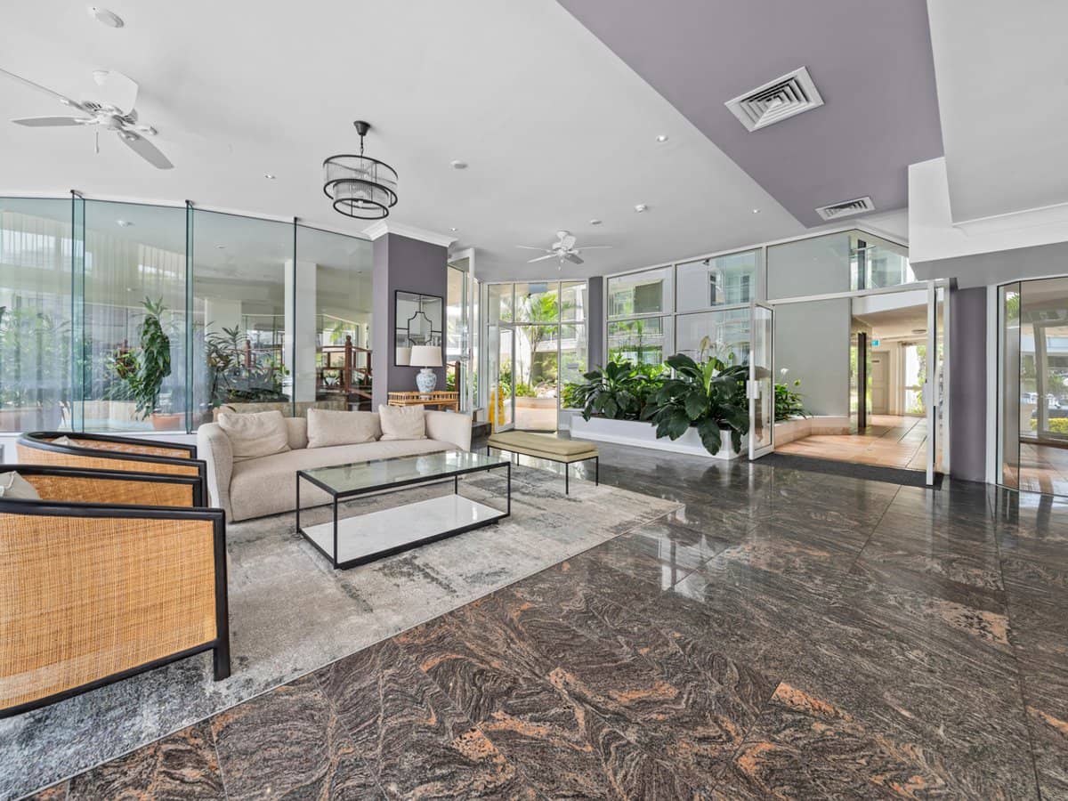 510 Marine Parade, BIGGERA WATERS - Thumbnail 19