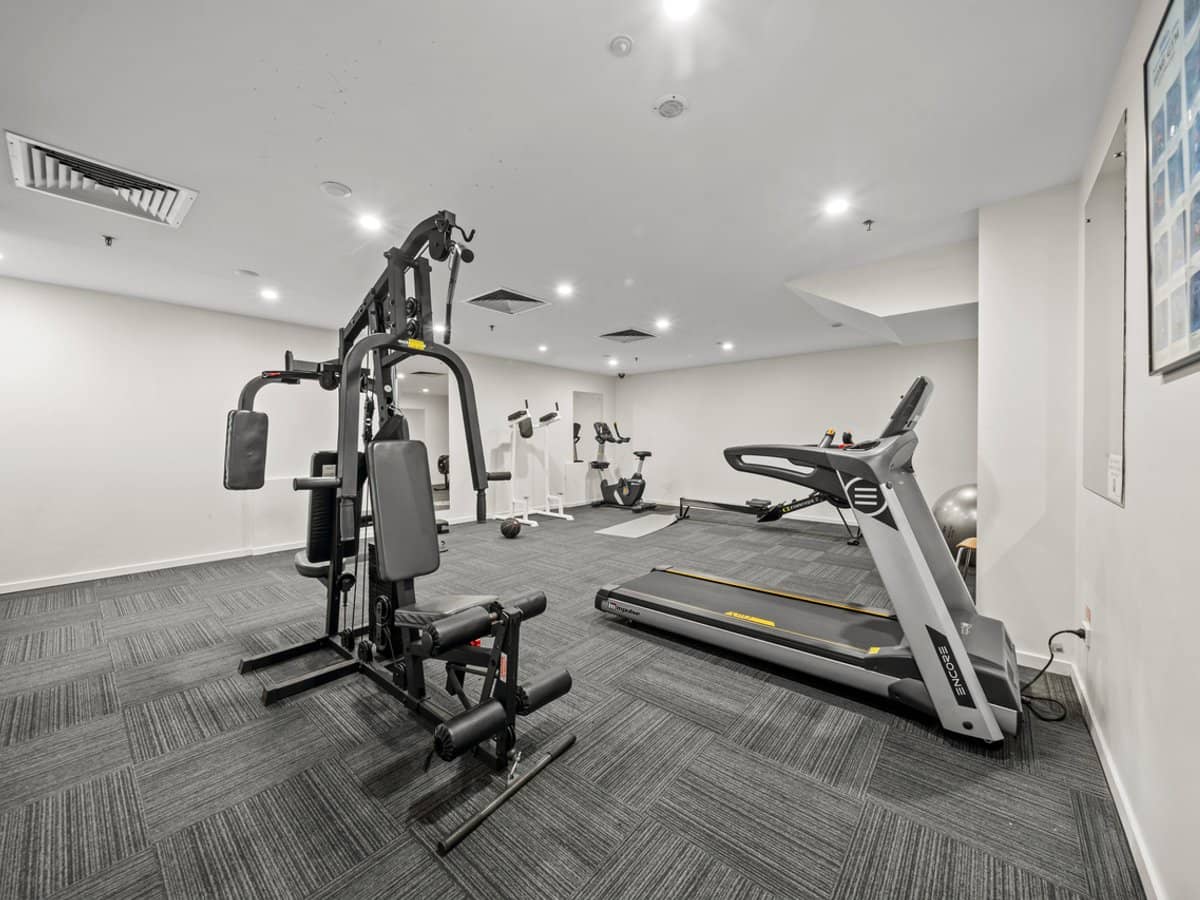 510 Marine Parade, BIGGERA WATERS - Thumbnail 24