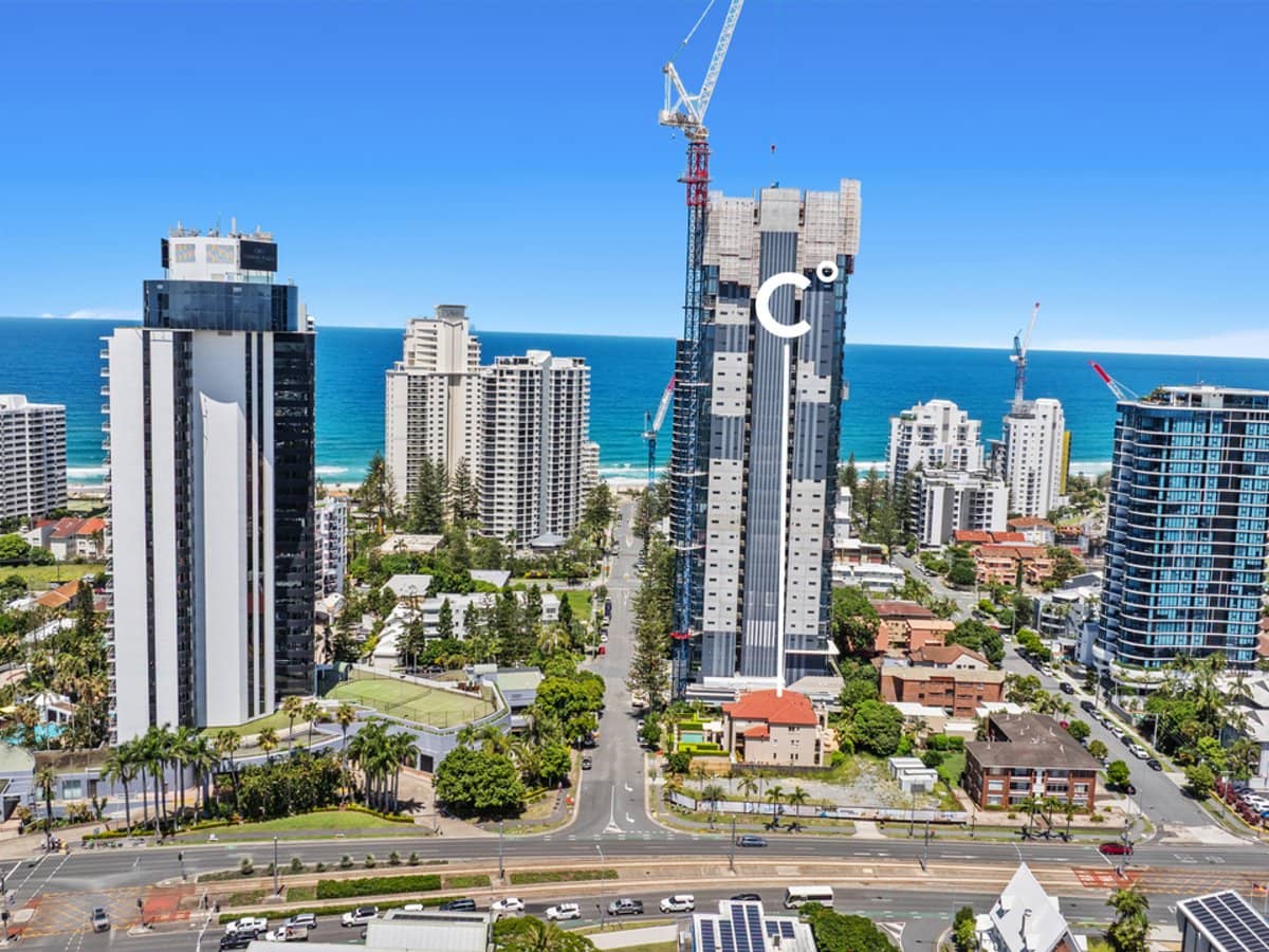 32-34 First Avenue, BROADBEACH - Thumbnail 18