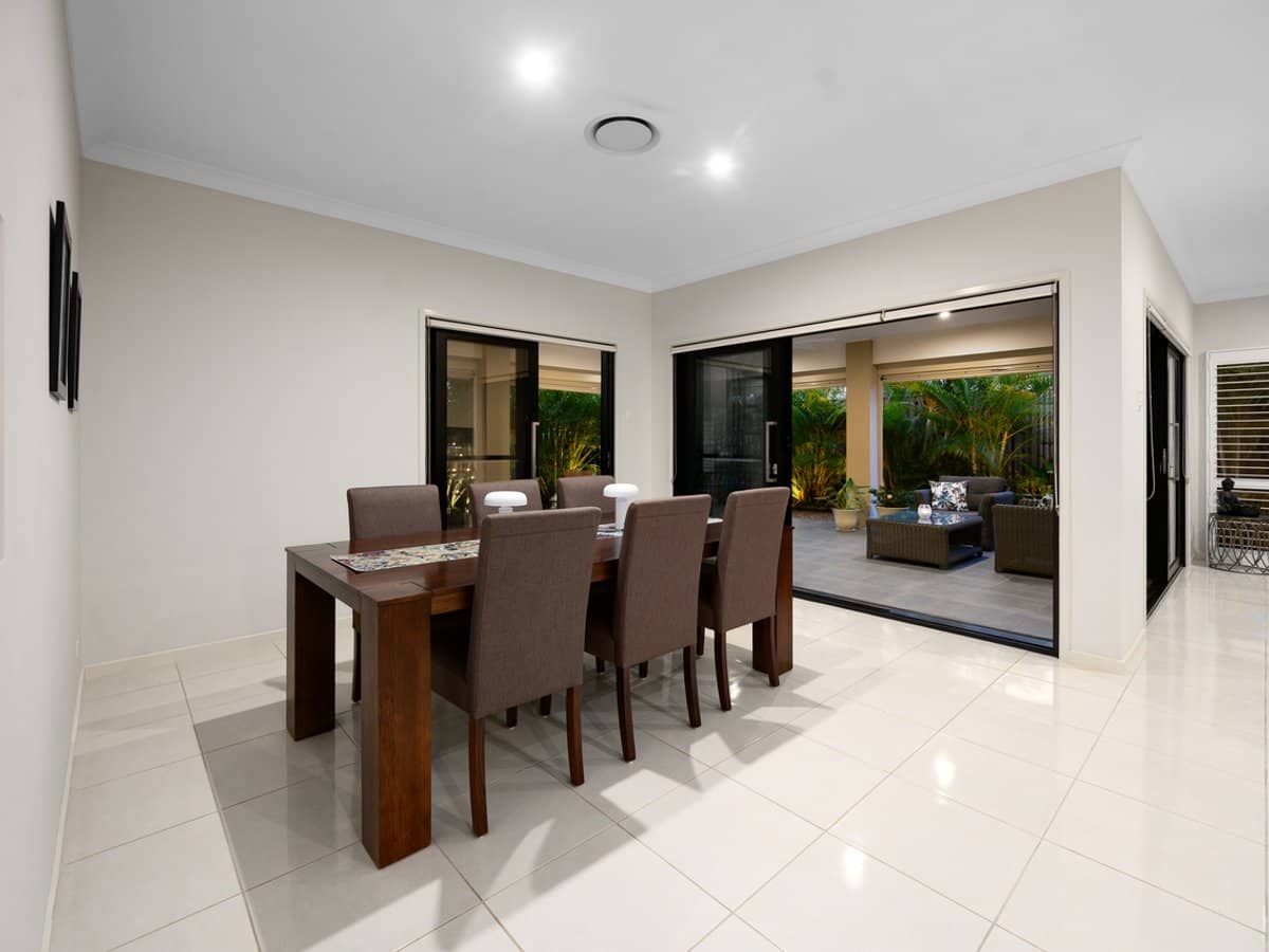 15 Carpenters Drive, COOMERA - Thumbnail 8