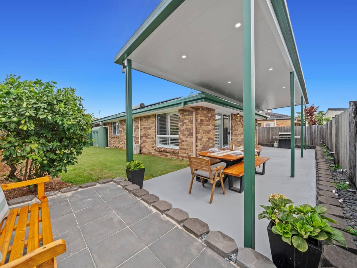 5 Roundelay Drive, VARSITY LAKES - Thumbnail 2