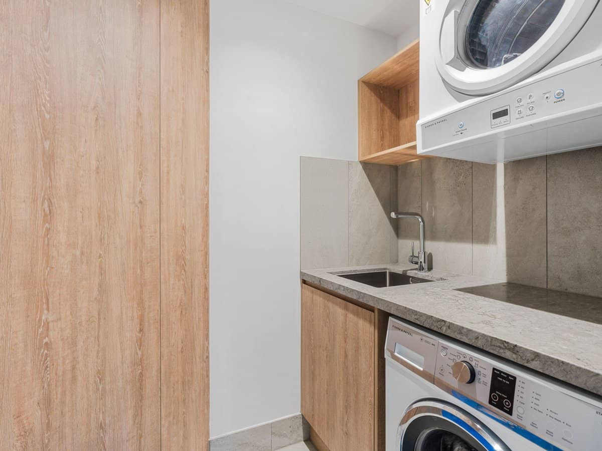 10-12 First Avenue, Broadbeach - Thumbnail 13