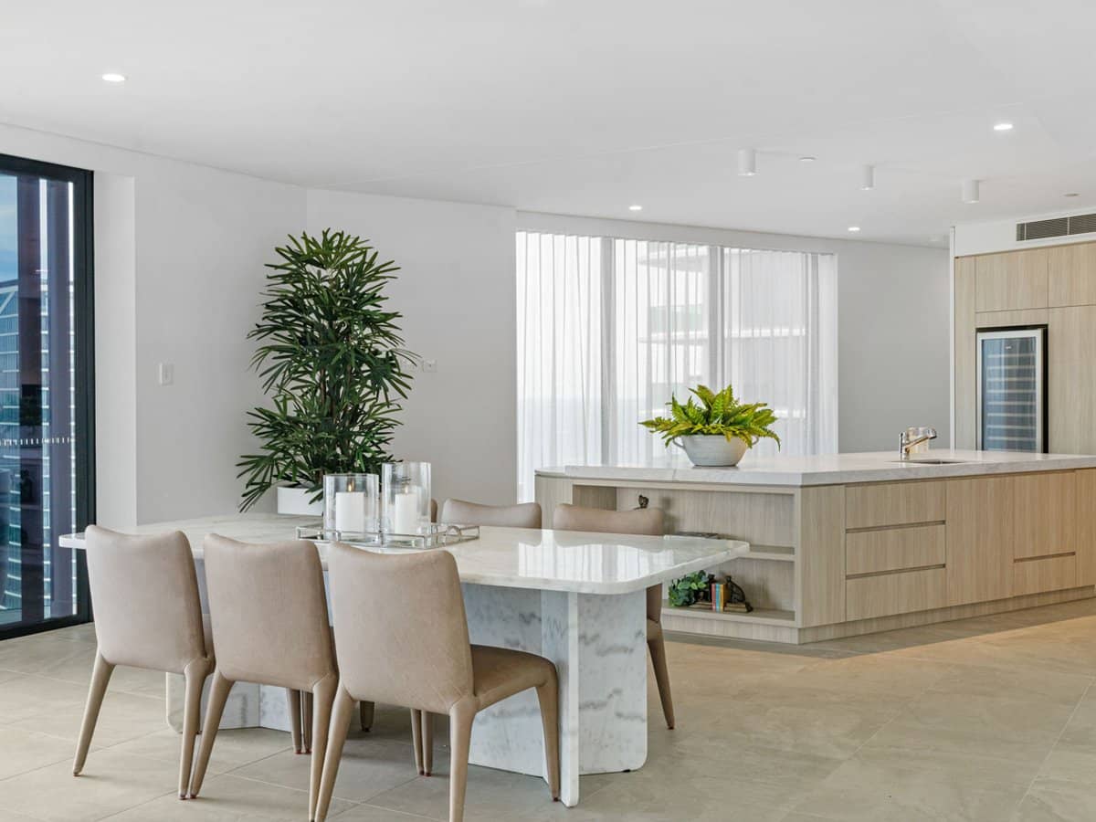 24 Woodroffe Avenue, Main Beach - Thumbnail 183