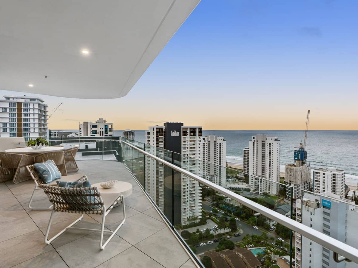 24 Woodroffe Avenue, Main Beach - Thumbnail 141