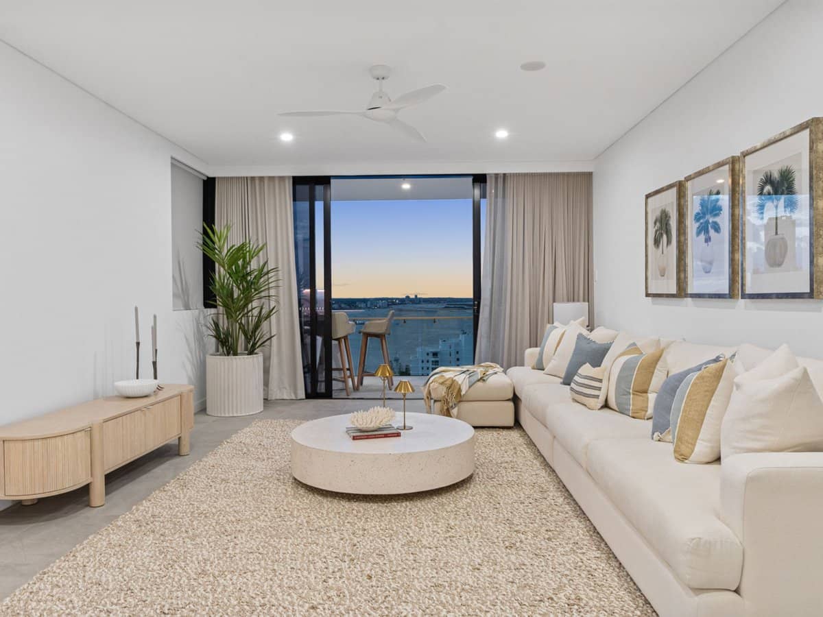 24 Woodroffe Avenue, Main Beach - Thumbnail 125