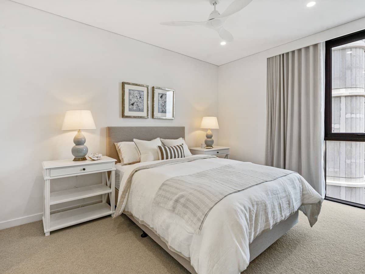 24 Woodroffe Avenue, Main Beach - Thumbnail 49