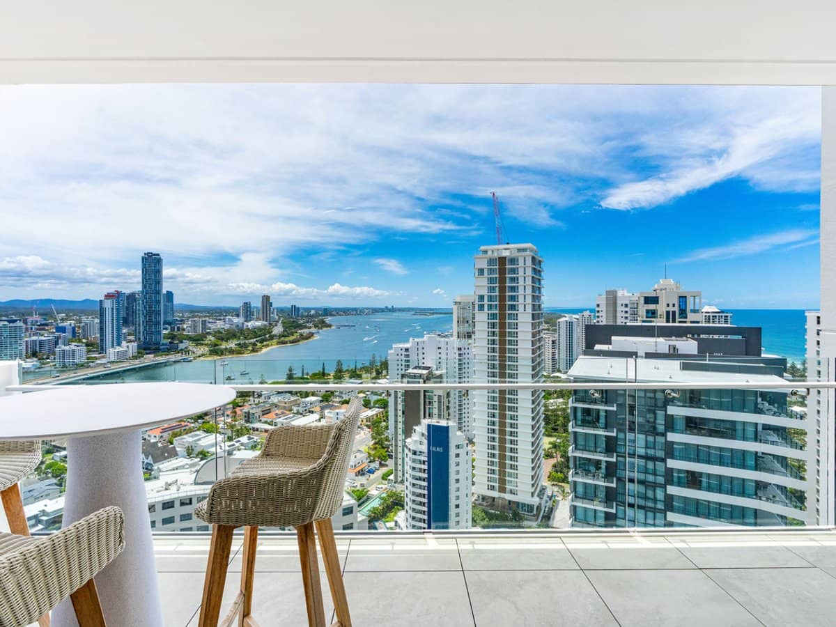 24 Woodroffe Avenue, Main Beach - Thumbnail 53