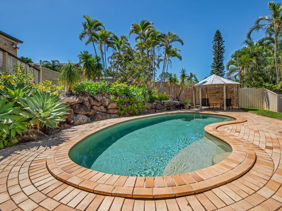 33 Warrungen Way, ASHMORE - Thumbnail 3