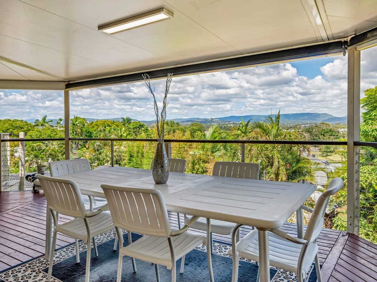 33 Warrungen Way, ASHMORE - Thumbnail 5