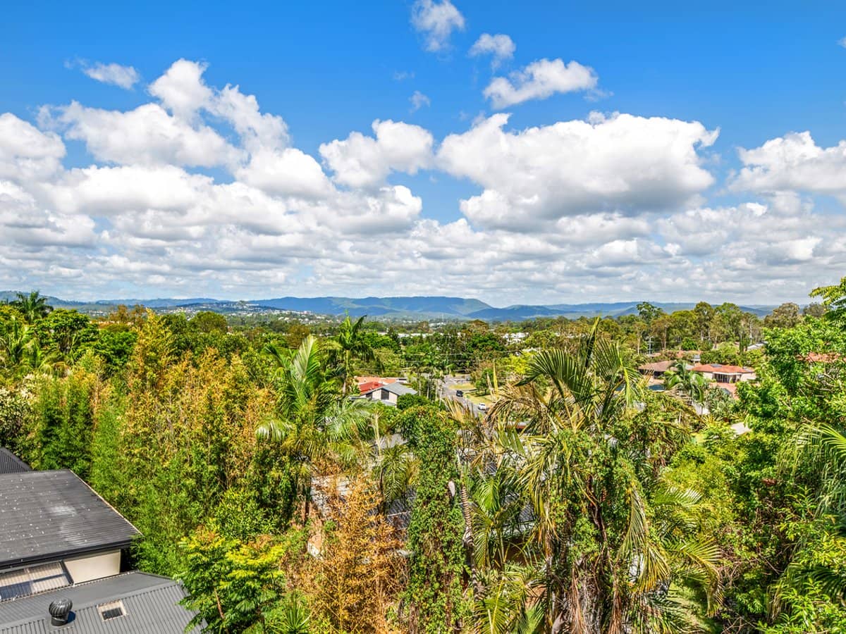 33 Warrungen Way, ASHMORE - Thumbnail 11