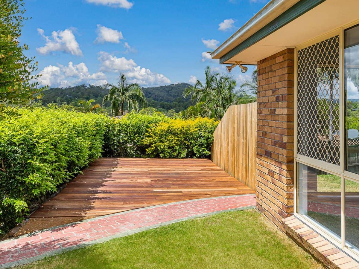 11 Sugarglider Lane, MUDGEERABA - Thumbnail 3