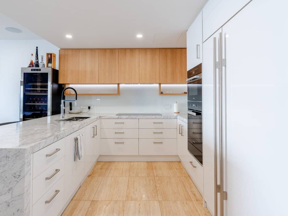 116 The Esplanade, Surfers Paradise - Thumbnail 4