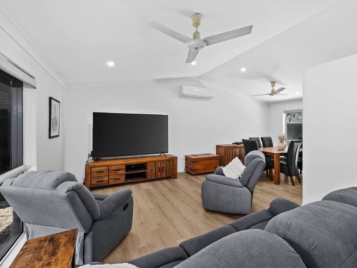 3 Beaumaris Court, ROBINA - Thumbnail 5