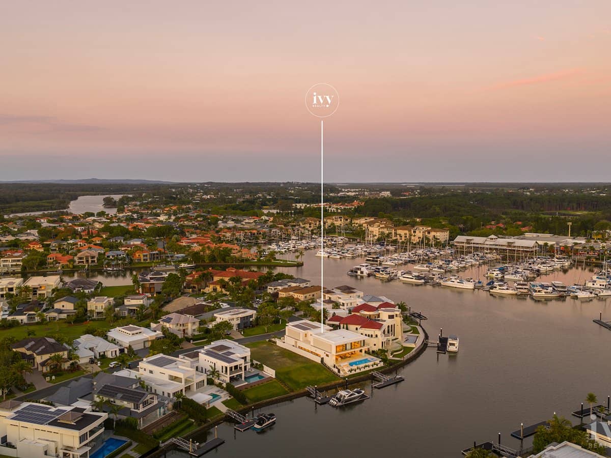 2629 Virginia Drive, Hope Island - Thumbnail 35