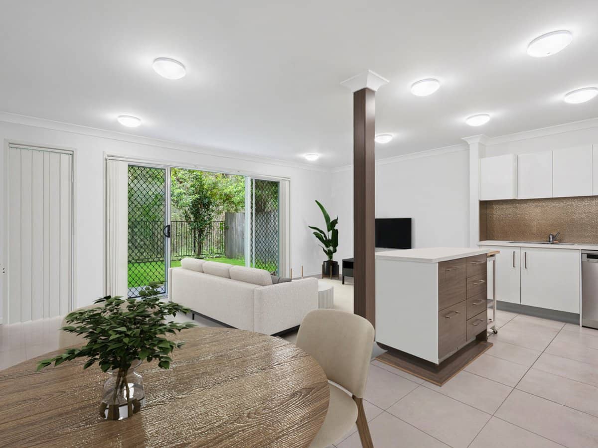 22 Yulia Street, Coombabah - Thumbnail 3