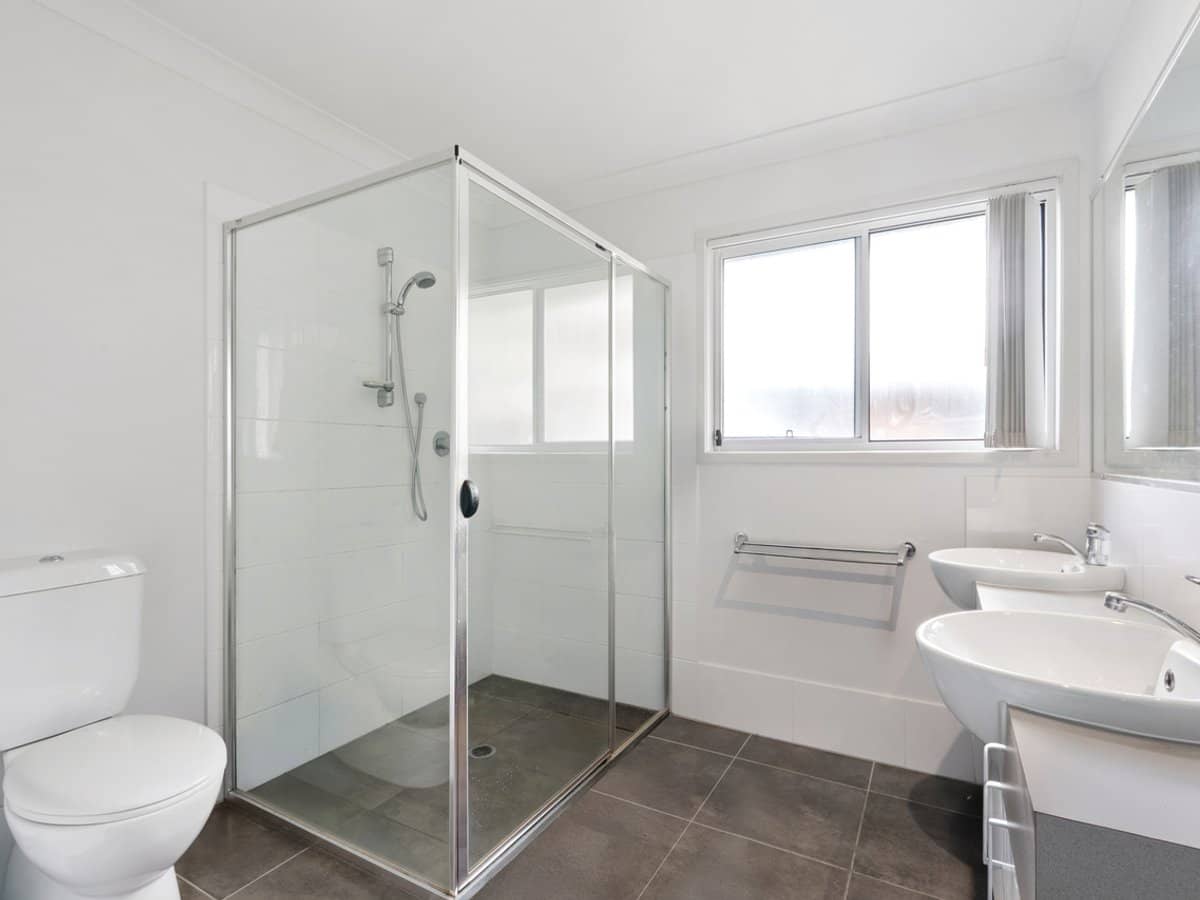 22 Yulia Street, Coombabah - Thumbnail 6