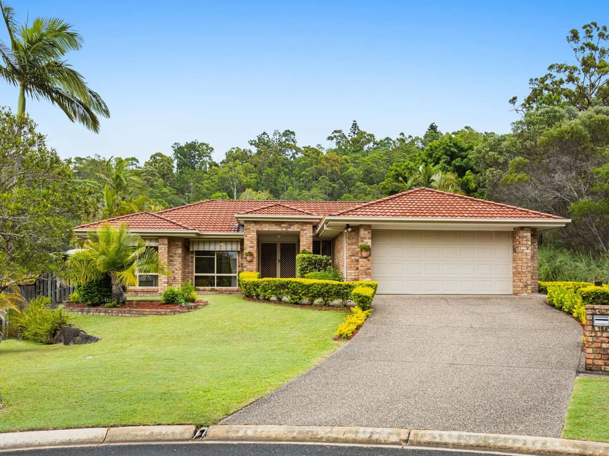 18 Equador Court, Pacific Pines - Thumbnail 1