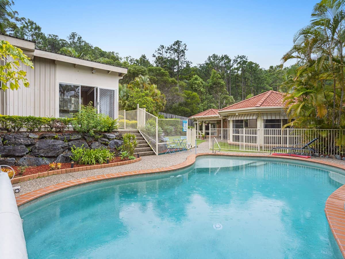 18 Equador Court, Pacific Pines - Thumbnail 2