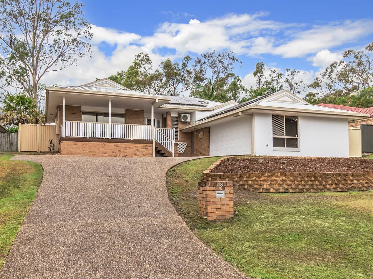 18 Edgeworth Place, HELENSVALE - Thumbnail 1