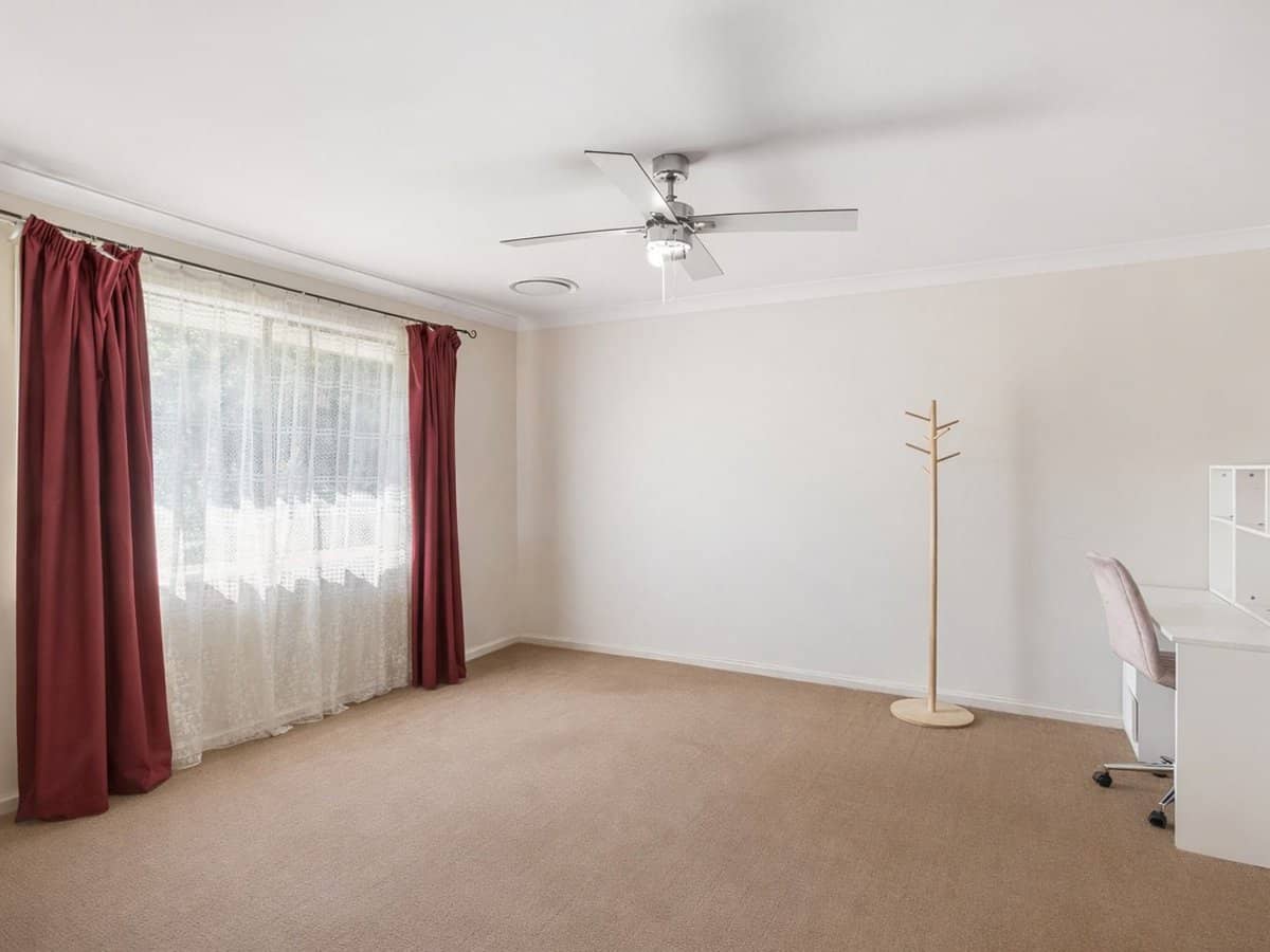 31 Witheren Circuit, Pacific Pines - Thumbnail 8