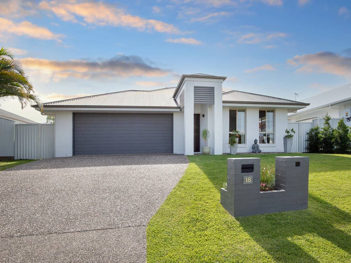 18 Glenafton Court, Ormeau - Thumbnail 1